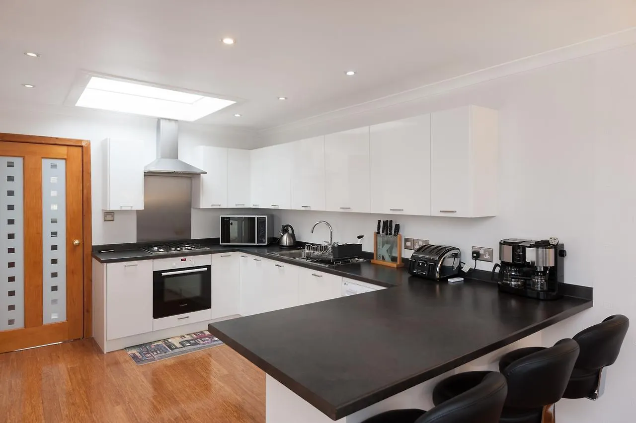 Holiday home The Traquair Park Residence Edinburgh United Kingdom