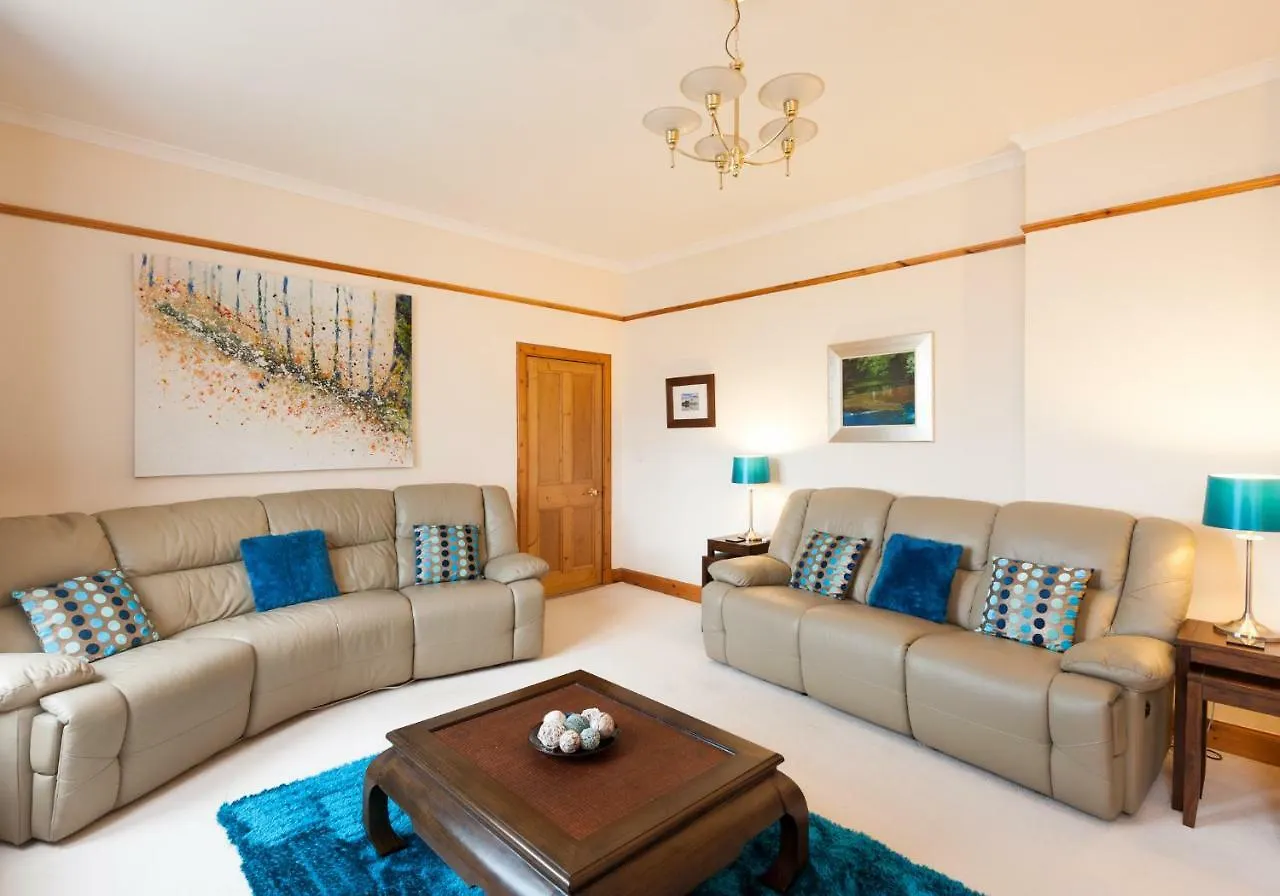 The Traquair Park Residence Edinburgh 0*,  United Kingdom